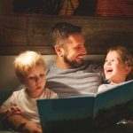 Yuk, Bacakan Cerita untuk Anak. Ini Beragam Manfaatnya