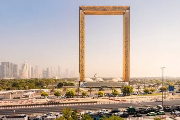 Wow! Ini Pemandangan Menakjubkan dari Bingkai Terbesar di Dunia