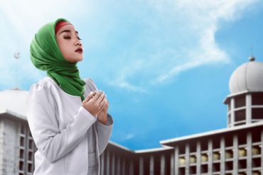 Aturan Membaca Al Quran Bagi Wanita Haid