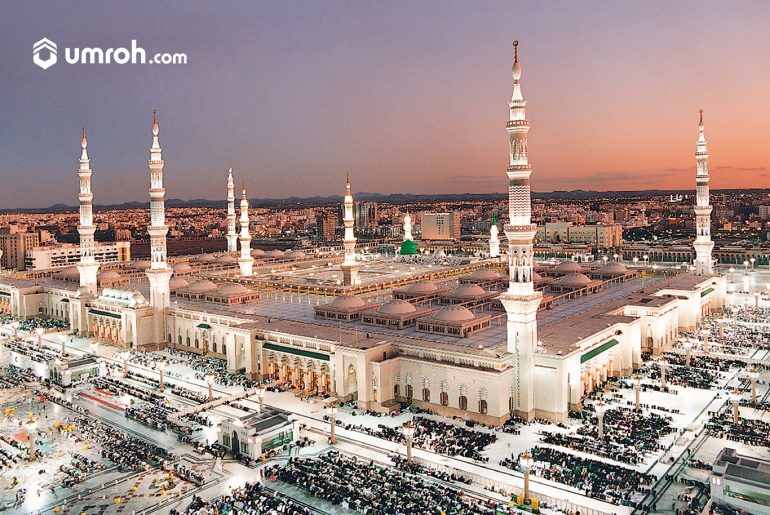 Masjid Qiblatain masjid qiblatain