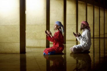 perbedaan sholat sunnah rawatib muakad dan ghoiru muakad