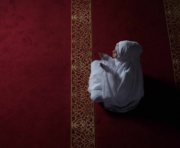 Definisi Sholat Sunnah Taubat yang Wajib Diketahui sholat sunnah taubat adalah