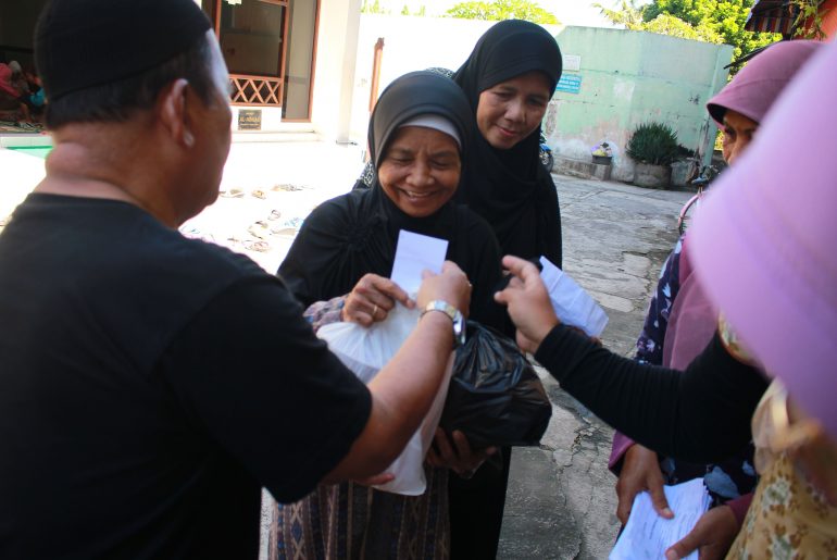 Jangan Lupa! Ini Hukum Menunaikan Zakat Fitrah hukum zakat fitrah