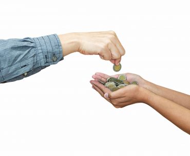 orang yang menerima zakat maal