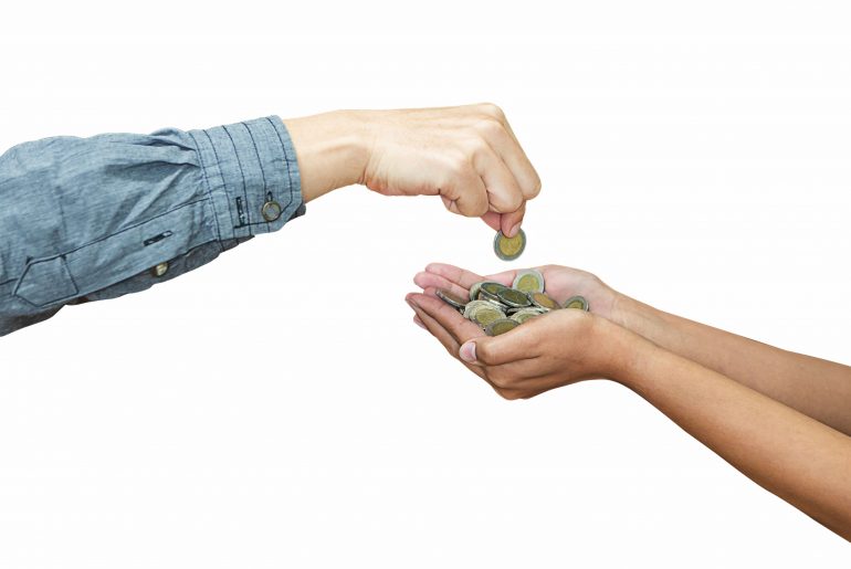 orang yang menerima zakat maal