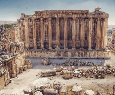 runtuhnya romawi baalbek (source flickr)