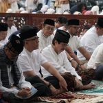 sholat jenazah (source flickr)
