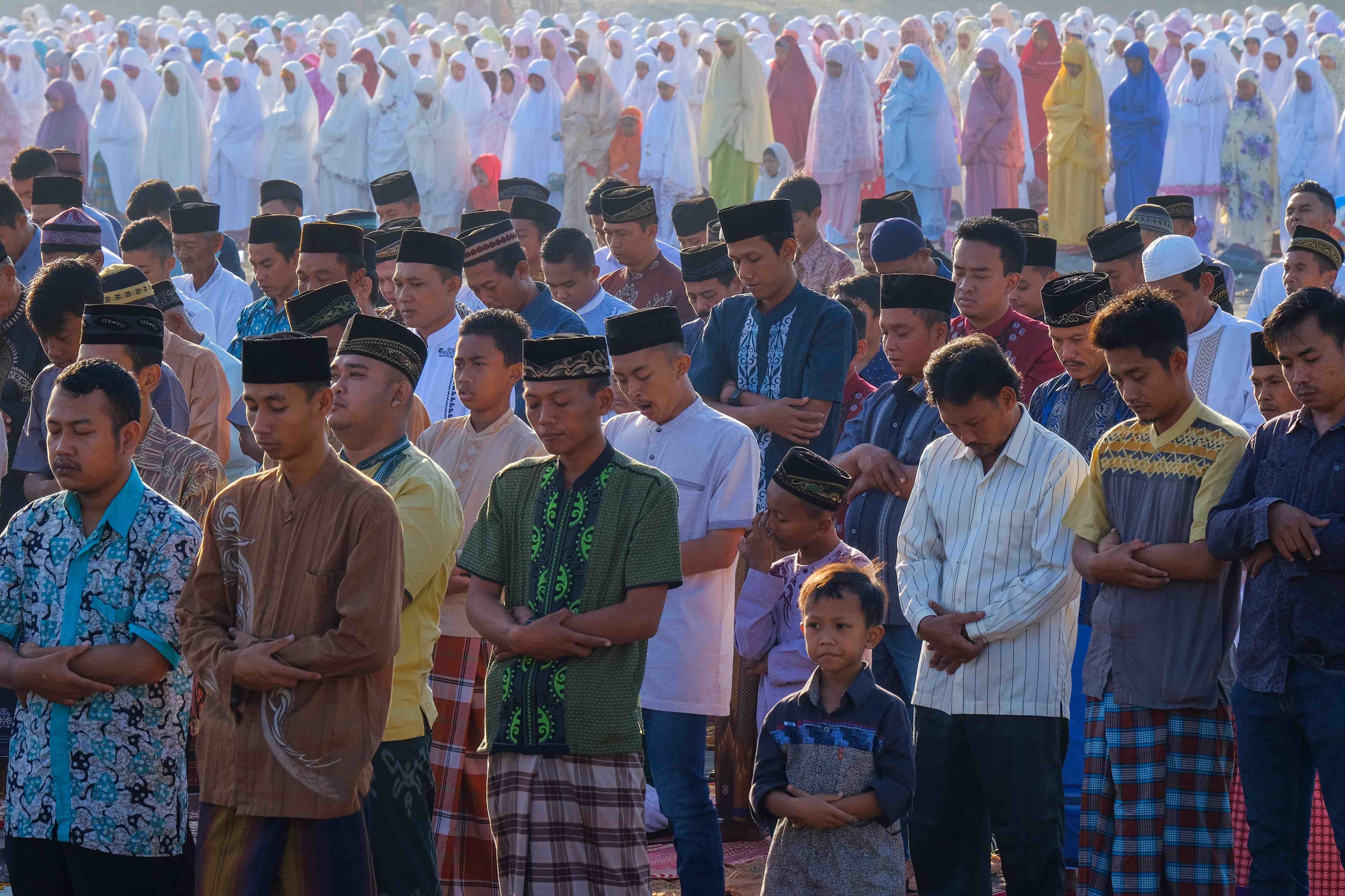 Ini Makna Di Balik Pahala Sholat Berjamaah 27 Derajat Umroh Com