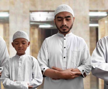 hukum sholat berjamaah