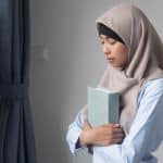 islam memperlakukan orangtua