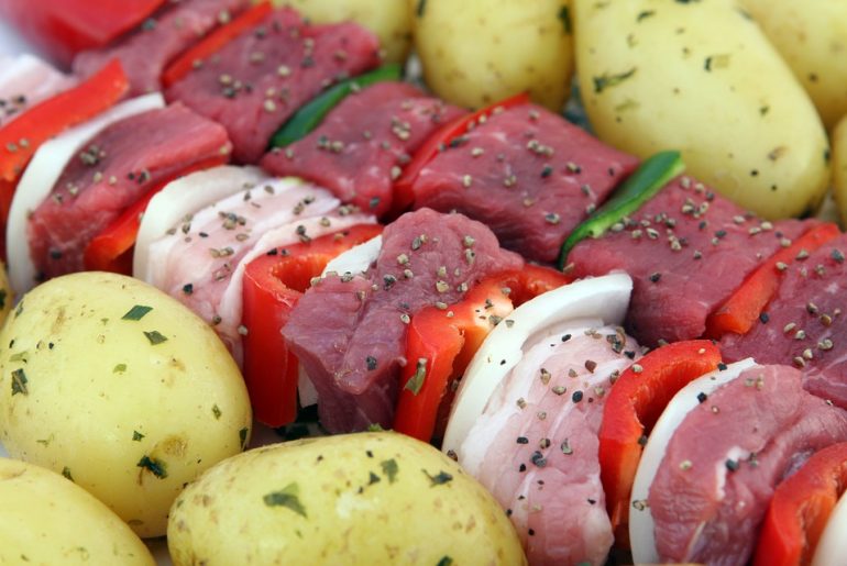 10 Makanan Halal Turki dengan Rasa yang Lezat makanan halal turki