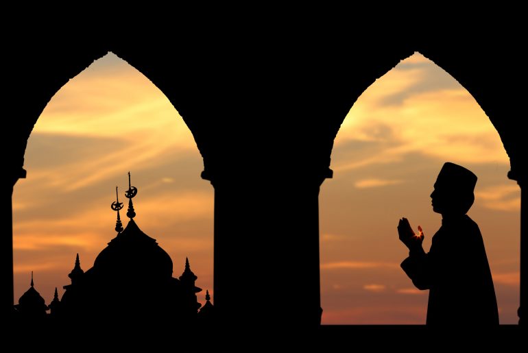 Ketentuan dan Niat Sholat Qashar Keutamaan Sholat Tahiyatul Masjid