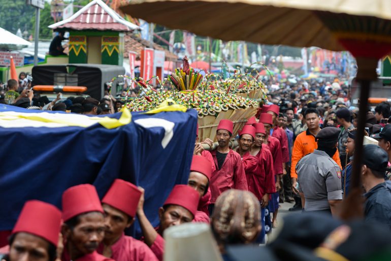 10 Perayaan Maulid Nabi yang Unik di Indonesia perayaan maulid nabi di indonesia