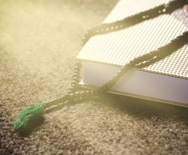 Hadits tentang mendengarkan adzan