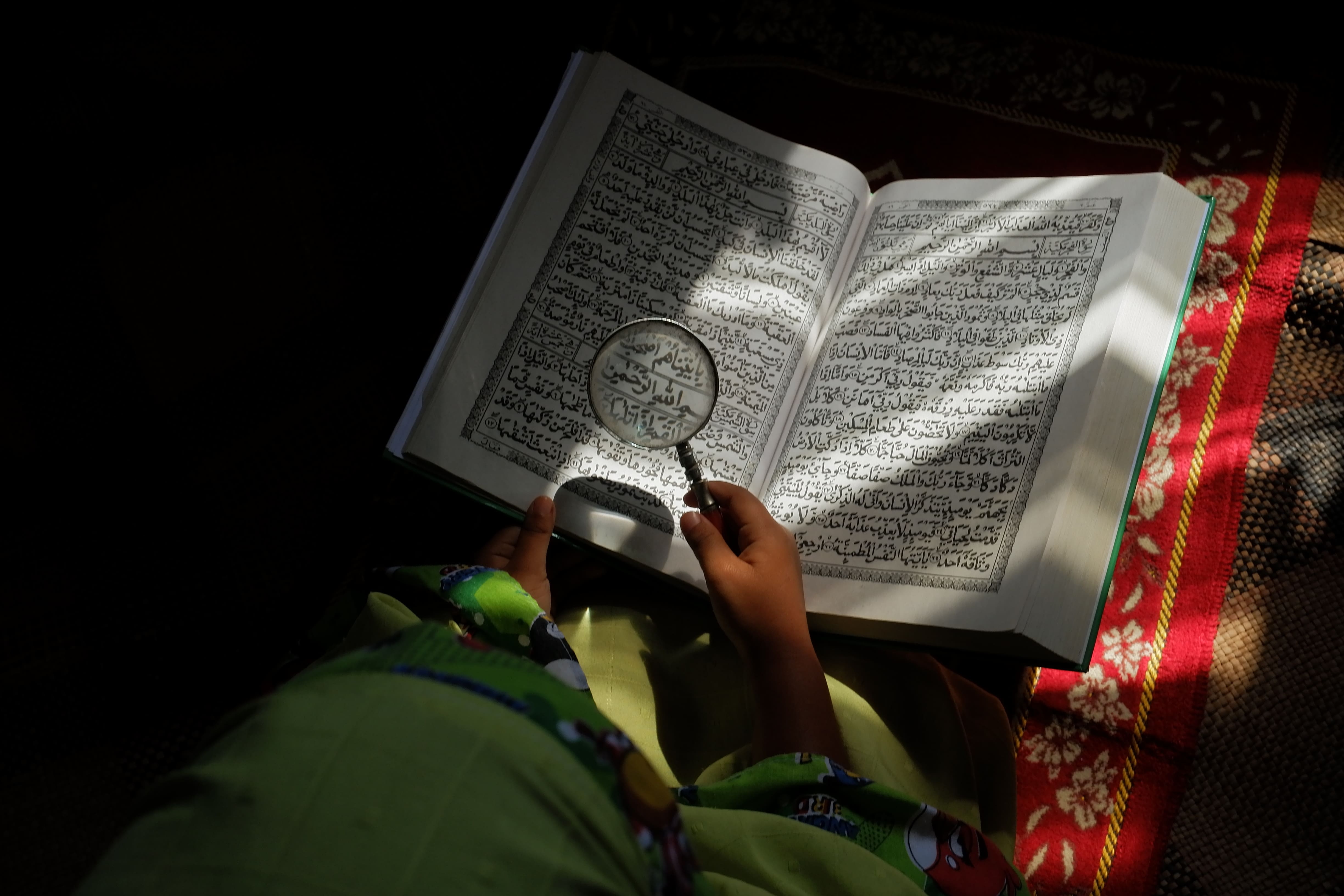Penting Diingat Ini Bunyi Hadits Tentang Ruqyah Umroh