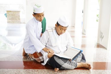 cara membaca taawudz