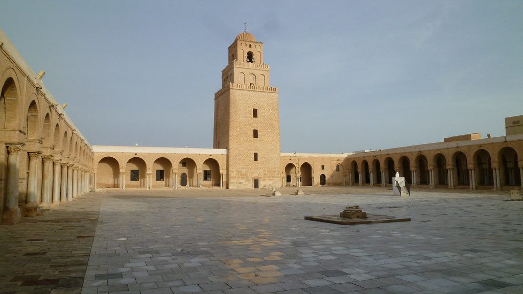 Umurnya Hampir Seabad, Ini Masjid Tertua di Dunia - Umroh.com