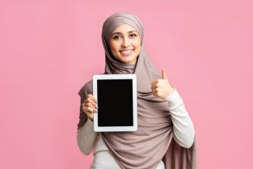 menumbuhkan sikap zuhud