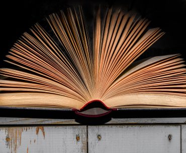 Perbedaan Al - Quran dengan Hadist Qudsi