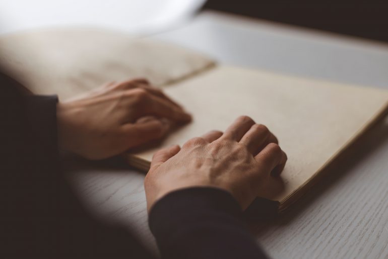 Catat! Ini Hukum Membaca Al Quran dengan Tajwid hukum membaca al quran dengan tajwid
