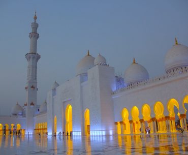 keutamaan membaca doa iftitiah