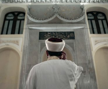 Bilal Tarawih: Bacaan dan Dalil Hukumnya Bilal Tarawih