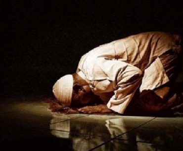 Tak Sempat Berjamaah? Ini Cara Sholat Tarawih Sendiri cara sholat tarawih sendiri
