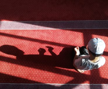 Belajar Bareng Yuk! Ini Loh Pengertian Itikaf Ramadhan pengertian itikaf