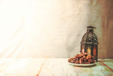 sunnah buka puasa dengan kurma