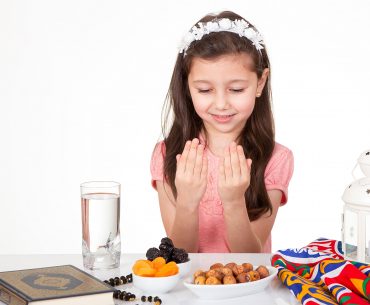 hukum puasa awal tahun dan akhir tahun