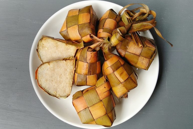 Menu Makanan Saat Lebaran Lengkap Dengan Resepnya menu makanan saat lebaran