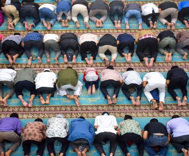 sholat idul fitri hukumnya